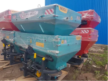 Разбрасыватель минеральных удобрений 800 литров усиленный