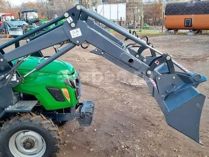 Минитрактор Синтай (Xingtai) XT-244 (I) с фронтальным погрузчиком